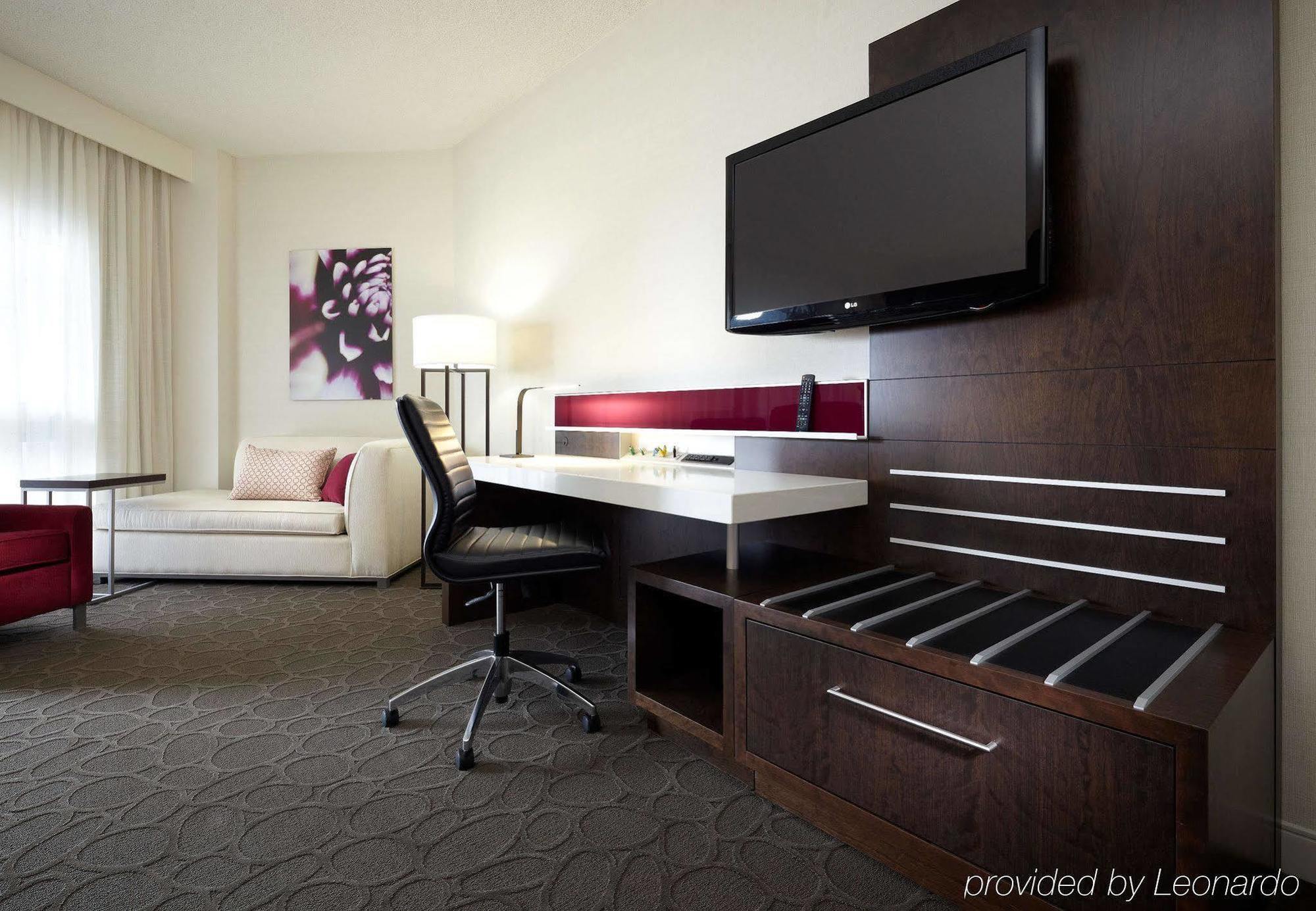 Delta Hotels By Marriott Montreal Pokoj fotografie